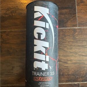 Trainer 3.0 Inferno - Black with Red Accents